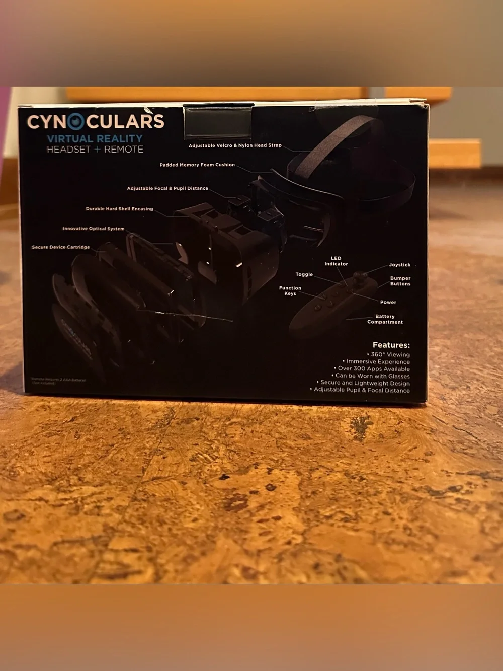 Virtual Reality Headset + Remote - Black